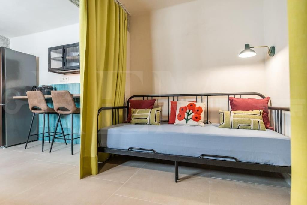 Pop Art Gem With Paintings By Local Artist By Rems Málaga