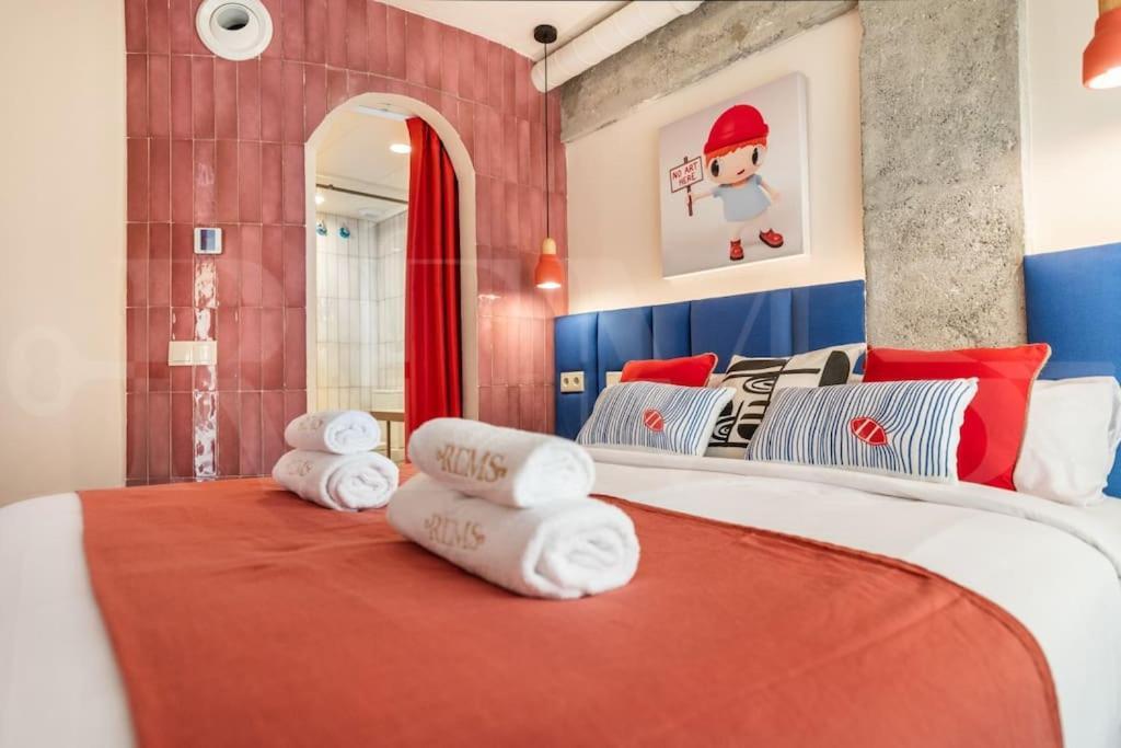 Appartement Pop Art Gem With Paintings By Local Artist By Rems *